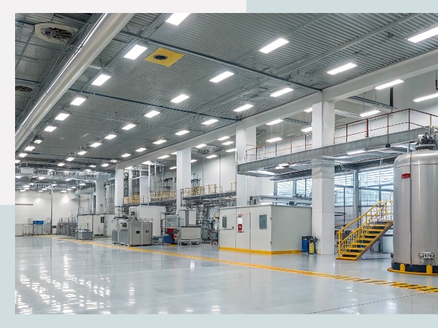 Освещение ангаров в Рассказове от 613 руб. - Эффективные решения